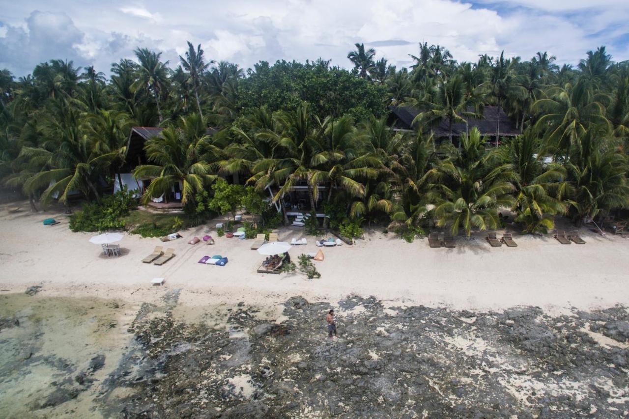 White Banana Beach Club General Luna  Exterior foto